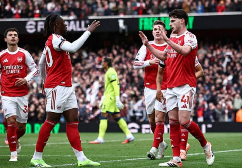 Arteta cảnh báo Arsenal không nên ngủ quên trên chiến thắng